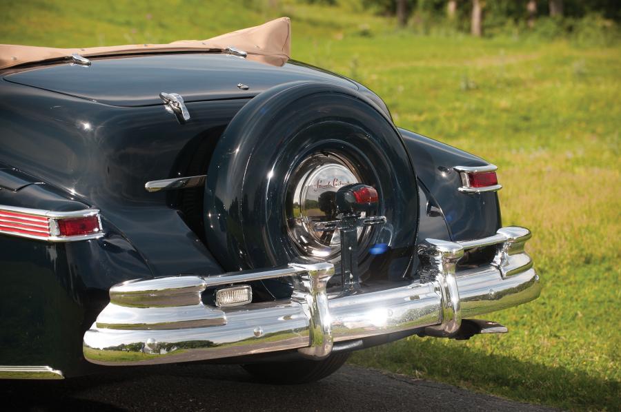  Lincoln Continental Cabriolet Black 1948 года  (фото 12 из 22)